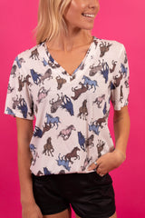 She Loves Horses Tee