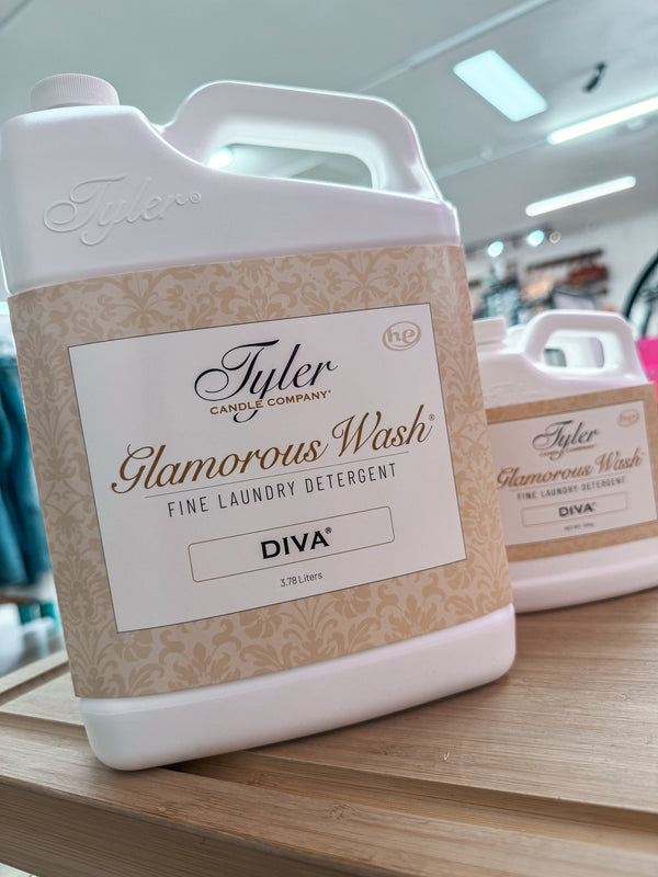 Tyler Candle Glamorous Wash Diva